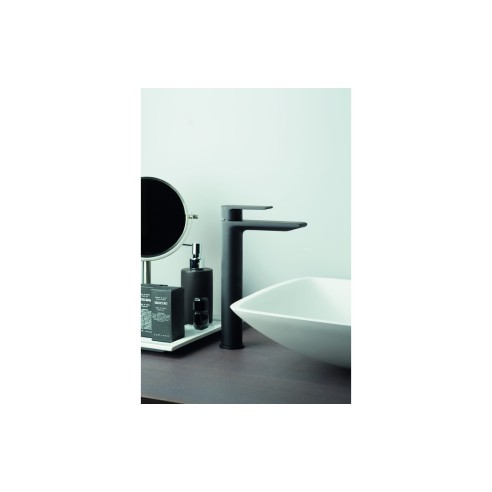 Vema Timea Wall Mounted Bath/Shower Mixer - Matt Black | Bat