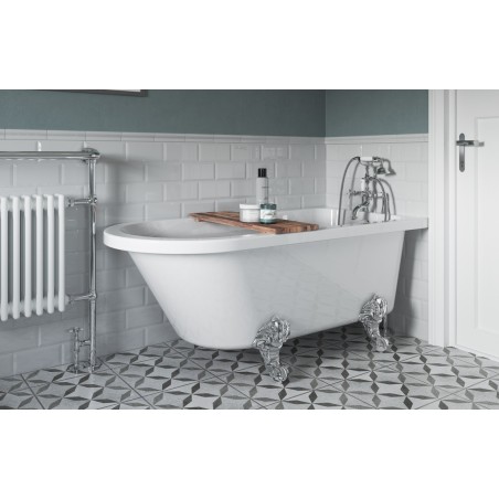 Matera Freestanding 1500x750x650mm 2TH Corner Bath w/Feet |